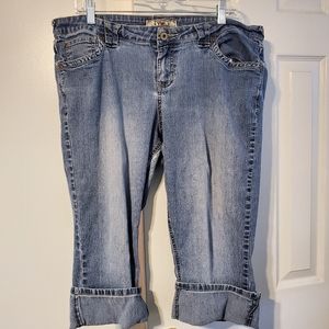 YMI Capri jeans, size 18